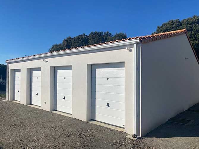 location de garages avec accès sécurisés région Royan